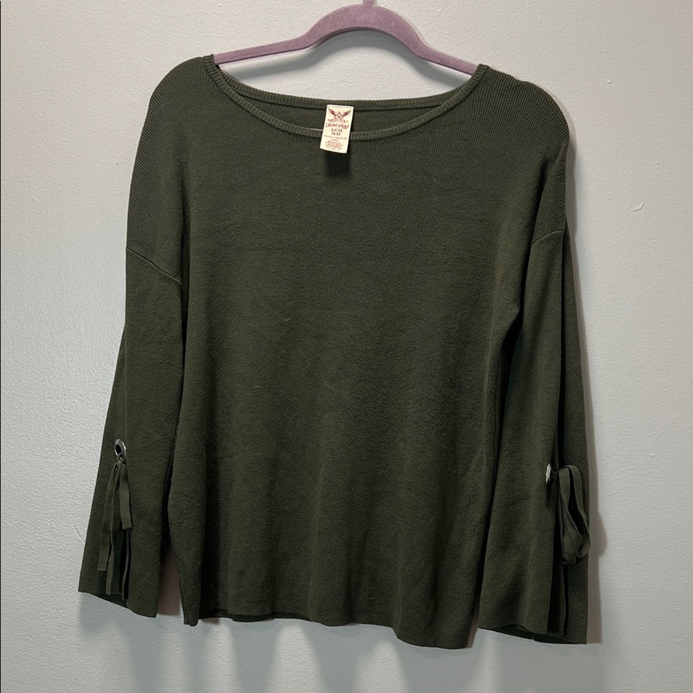 Green Faded Glory Sweater with Bell Sleeves - Picture 1 of 15